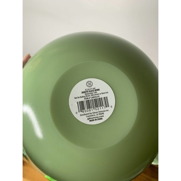 Martha Stewart Jadeite 8 inch Bowl, Gibson, New with tags - Picture 3 of 5